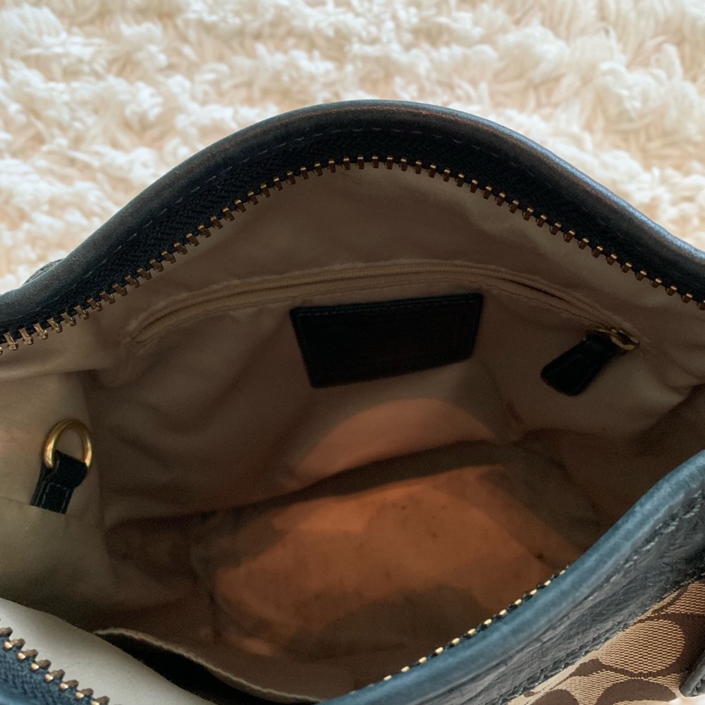 Coach Bag - Picture 6 of 7